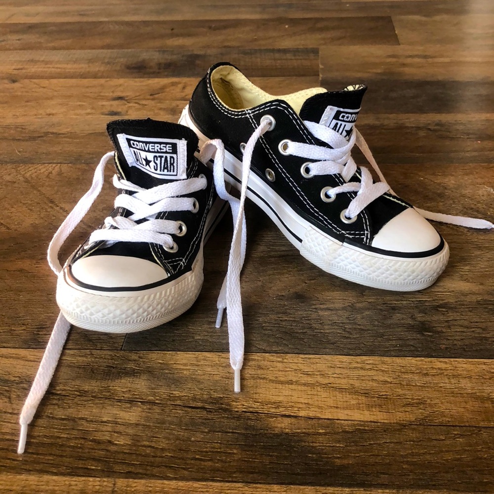 Like New Converse All⭐️Star Low Tops